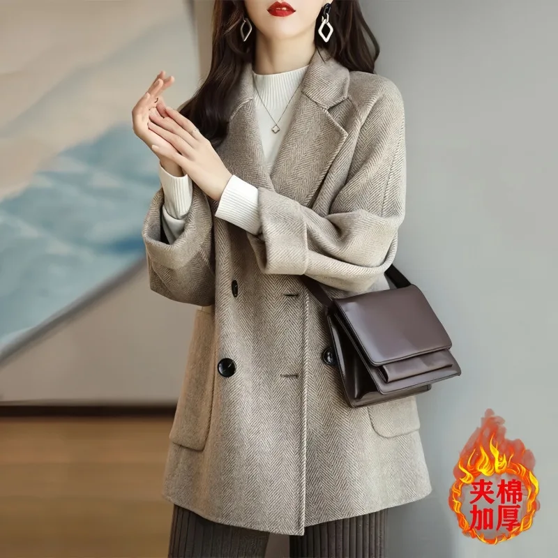 

2025 Spring and Autumn New Korean Style Fashion Style Herringbone Pattern Suit Collar Woolen Coat Medium Long Woolen Coat For