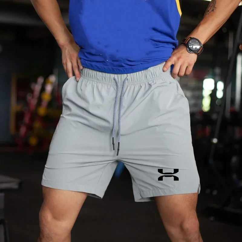 Shorts esportivos respiráveis de secagem rápida masculinos, shorts de treino fitness, shorts de marca de verão, moletom ao ar livre de 5 pontos