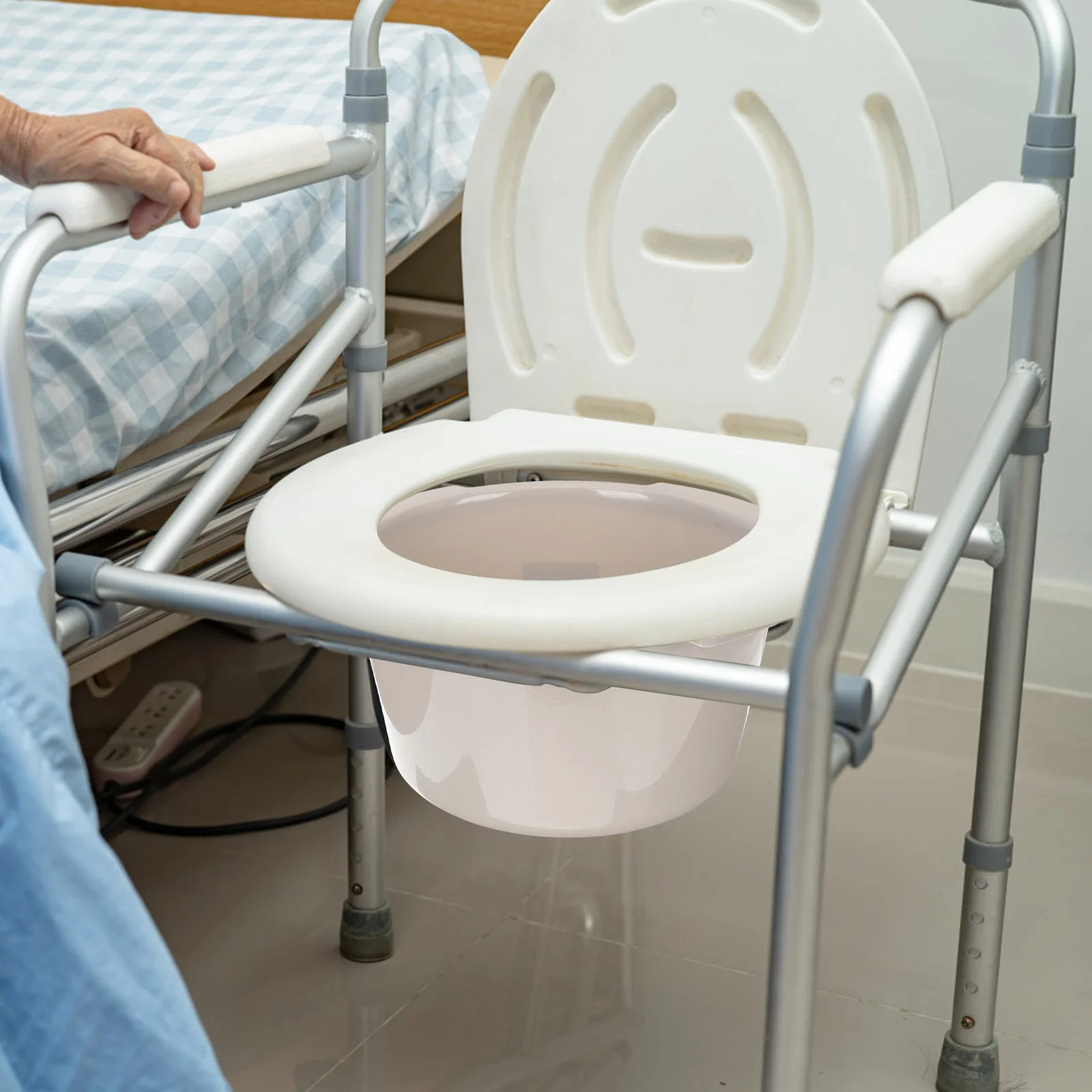 

Portable Chamber Pot With Lid Thickened Plastic Bedpan Elderly Patients Durable Urine Bucket For Home Hospital Use