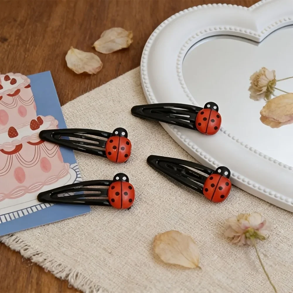

4Pcs Ladybug Shape Hair Clips Red Insect Hair Barrettes Trendy Women Hair Decor Accessories for Party Gathering Daily Styling