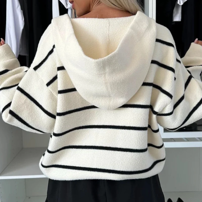 

New Striped Loose Long Sleeved Hooded Cardigan Winter Thick Soft Casual Hoodie Women's Fashion Single Breasted Pocket Sweatshirt