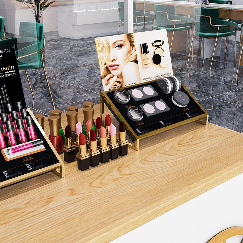 أرفف عرض ديكور لمركز تسوق السيارات في الهواء الطلق كشك تفريغ سيارة ترويجية كشك سيارة إبداعي