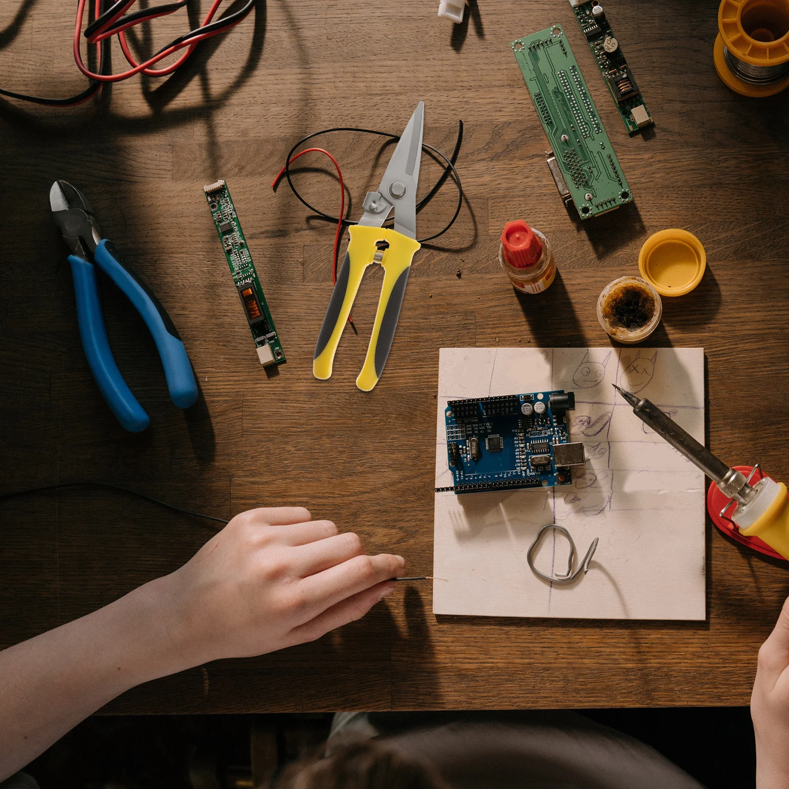 

2pcs Electronic Shear Spring-Assisted High Hardness Sharp Blades For Metal Sheet Cutting Aviation Snips Heavy Duty Wire Cutters