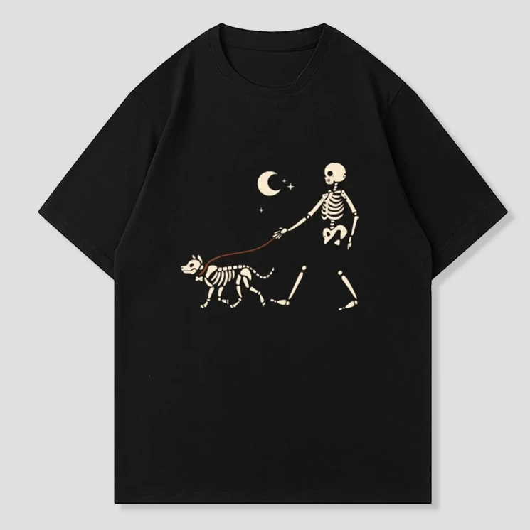Astronaut Fishing Moon on Earth Short-sleeved T-shirt Top Unisex Cool Spaceman Graphic Casual Streetwear Stylish Versatile