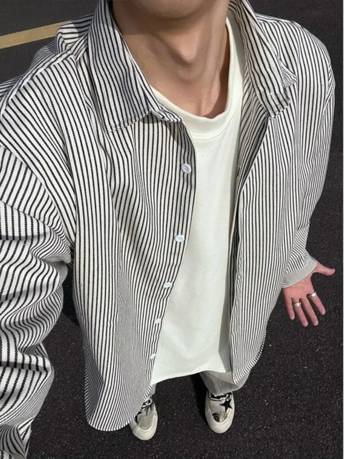 

Retro Japanese Striped Long Sleeve Shirt Men's Spring Trendy Loose Casual Couple Vertical Stripes Long Sleeve Shirt Coat