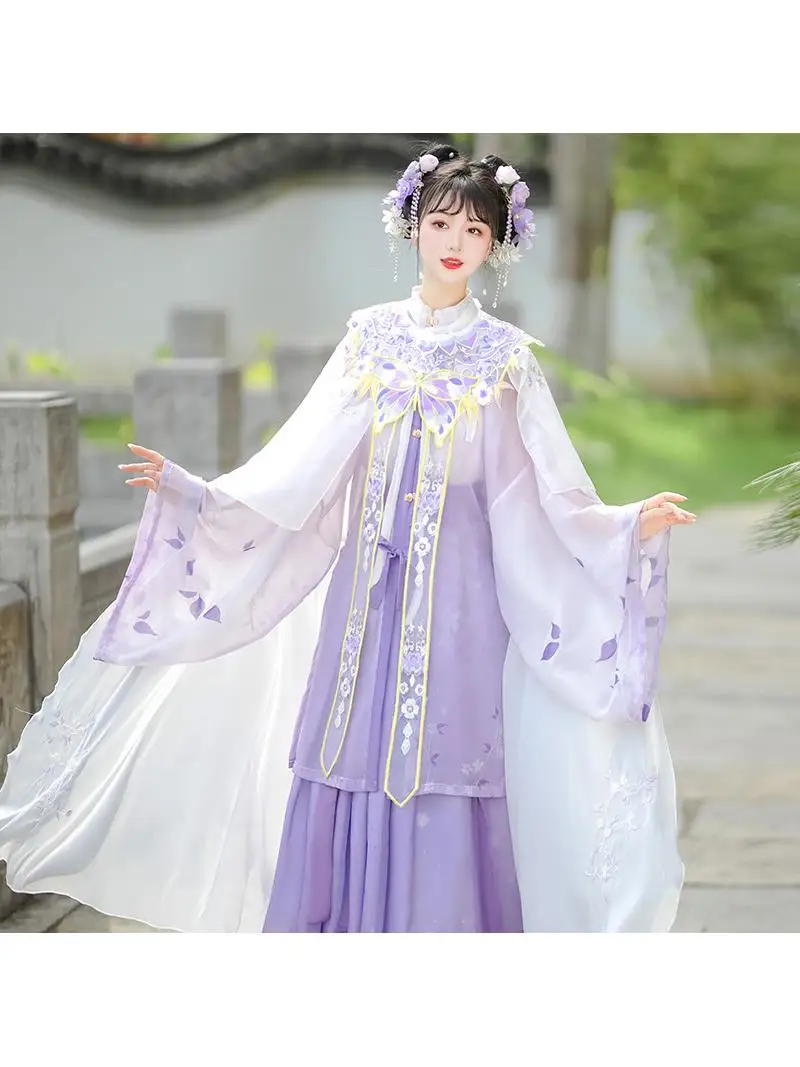 

Новый женский летний костюм Ханьфу в стиле династии Мин: традиционная одежда с воротником-стойкой, открытыми плечами и укороченной длиной до талии