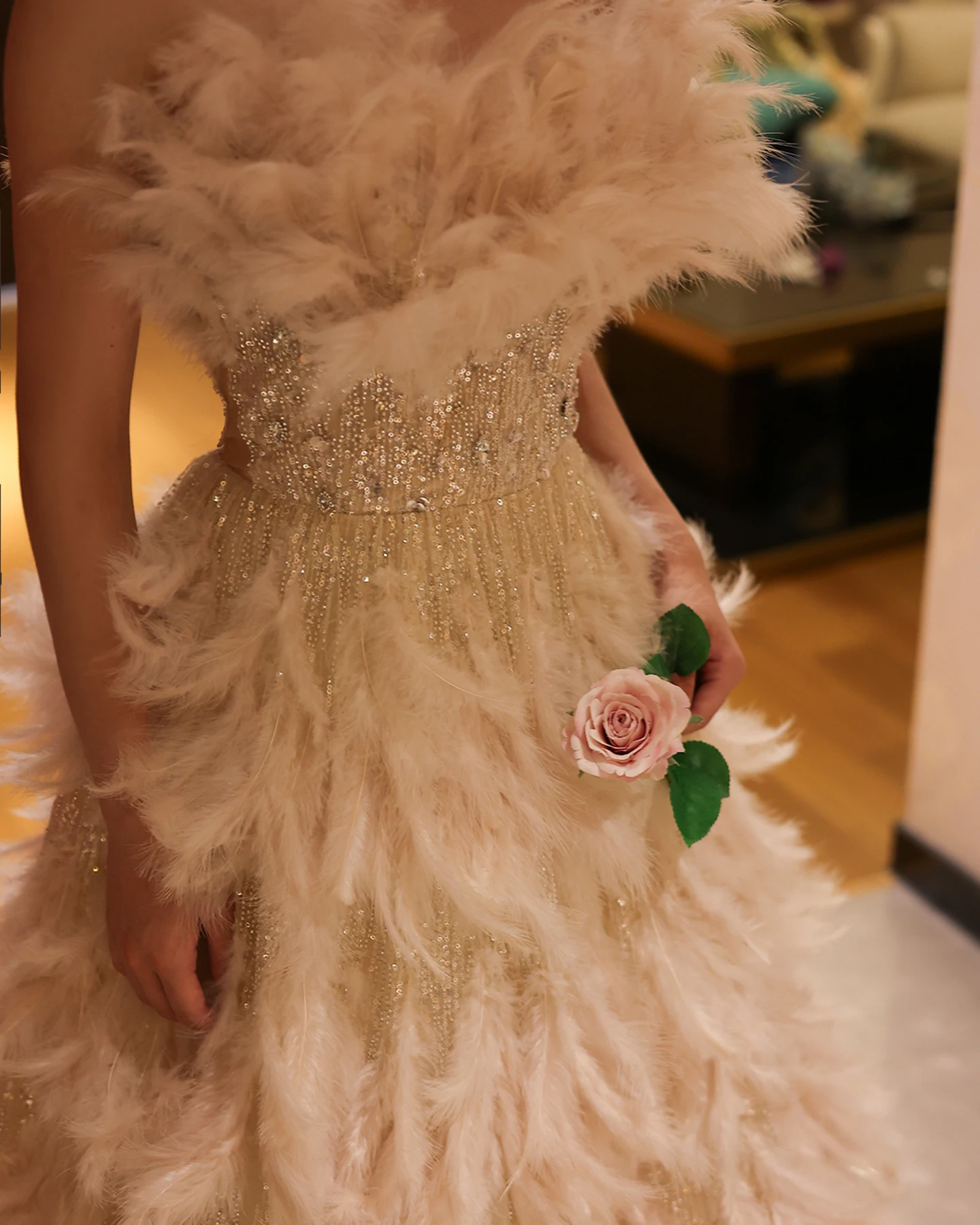 Sharon Said Luxuriöses Feder-Prinzessinnen-Ballkleid Arabisches Abendkleid Dubai Hochzeits-Verlobungs-Partykleid SS732 Maßanfertigung – Detail 6