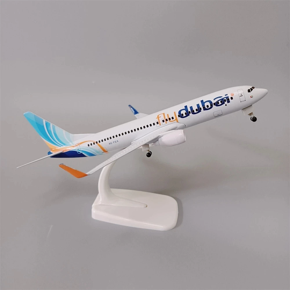 Airplane Scale 1/400 20cm B737 Series Aircraft Model Replica Diecast Airplane Dubai Airlines B737-800 Toy planes