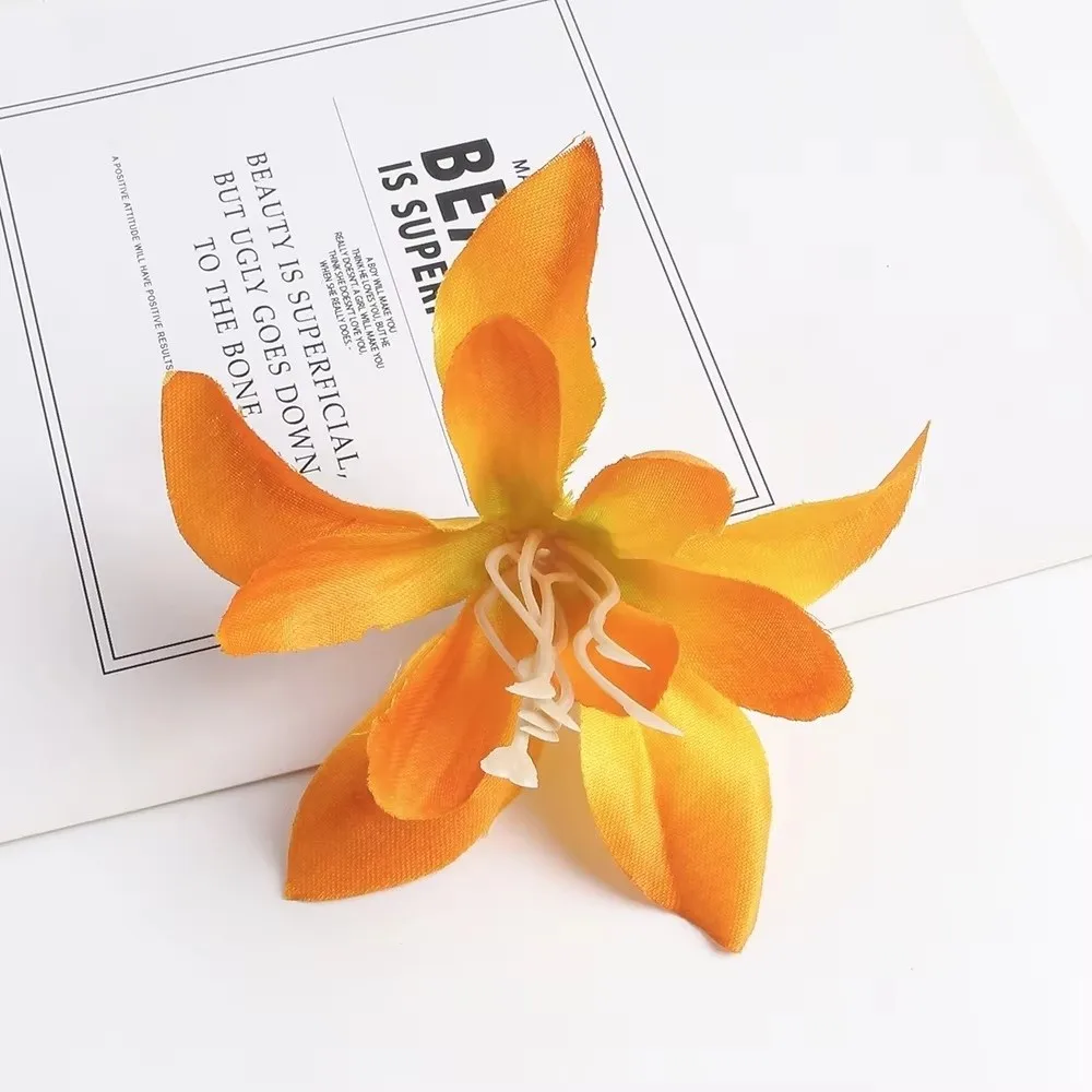 10 Stück Seiden-Kunstlilien DIY-Bouquet Handgefertigte Seiden-Kunstblumenköpfe Materialien Simulierte Doppelblüten-Lilien – Detail 4