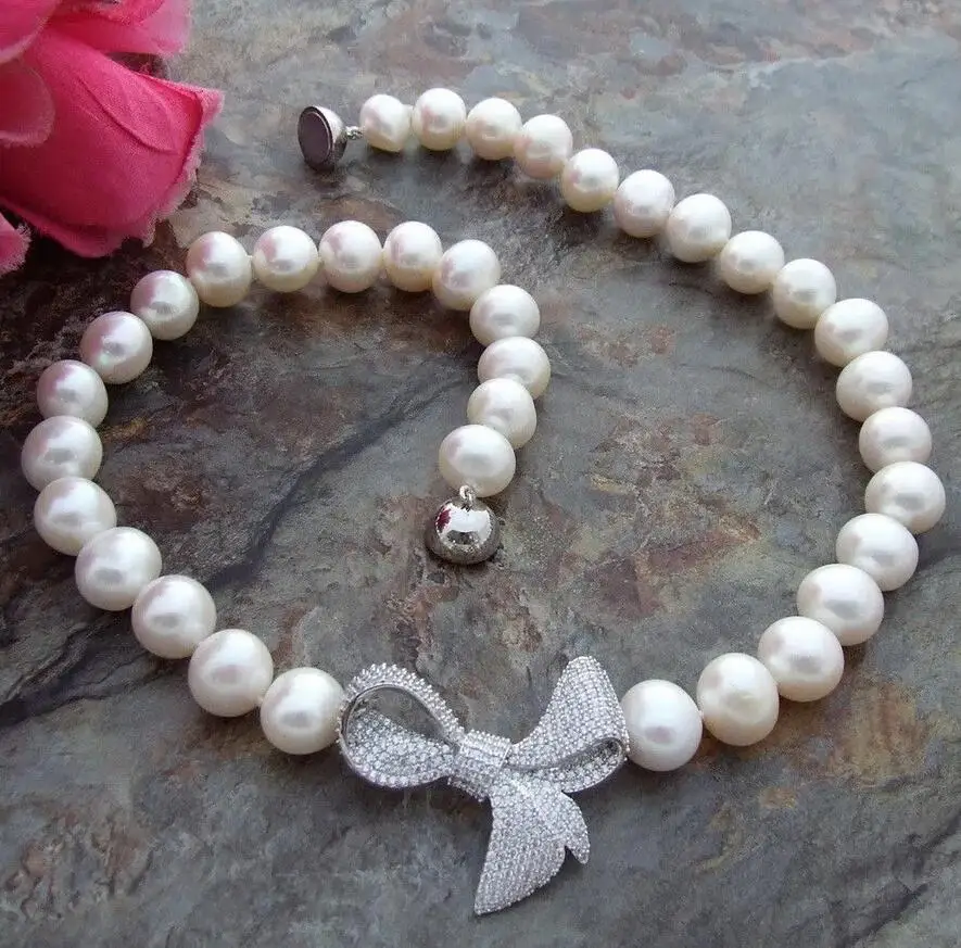 

NECKLACE 19" 10-11MM White Freshwater Pearl Necklace CZ Pendant