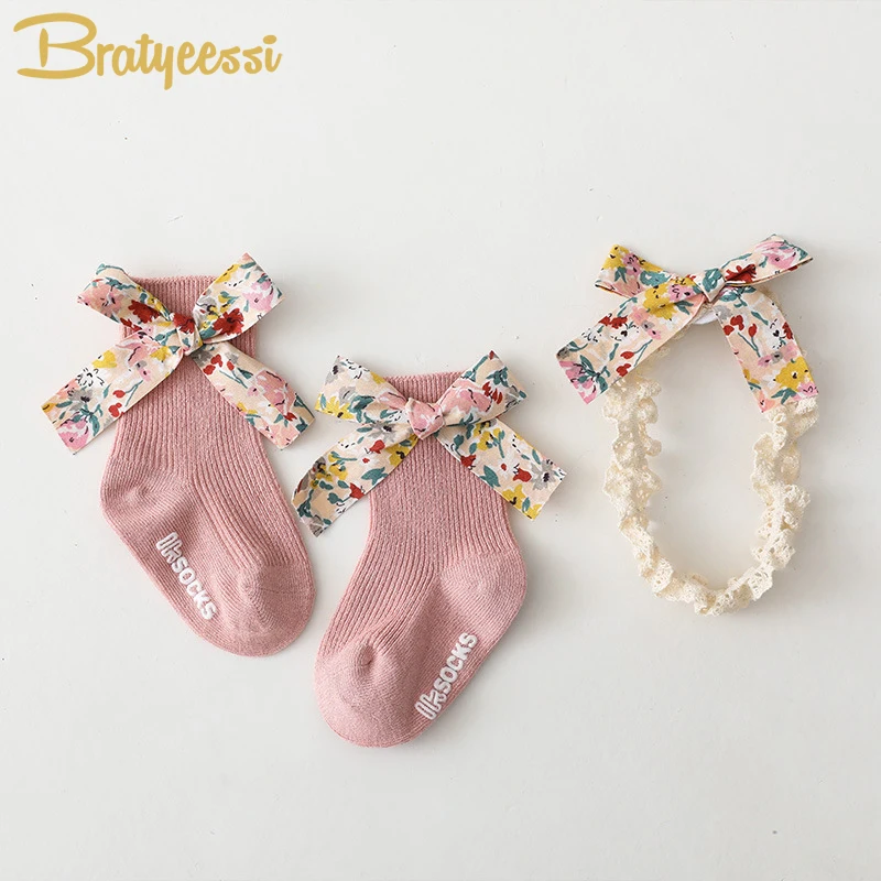 

Newborn Socks Headband Set for Girls Cute Baby Socks Flowers Bow Cotton Socks Toddler Hair Accessories Newborn Gift 0-12M