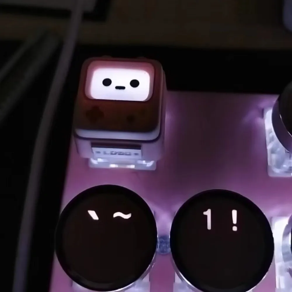 Cute Resin Mechanical Keyboard Keycap Handmade Artisan Craft Artisan Keycaps Retro Game Consoler-Shpaed Keycaps for ESC Key
