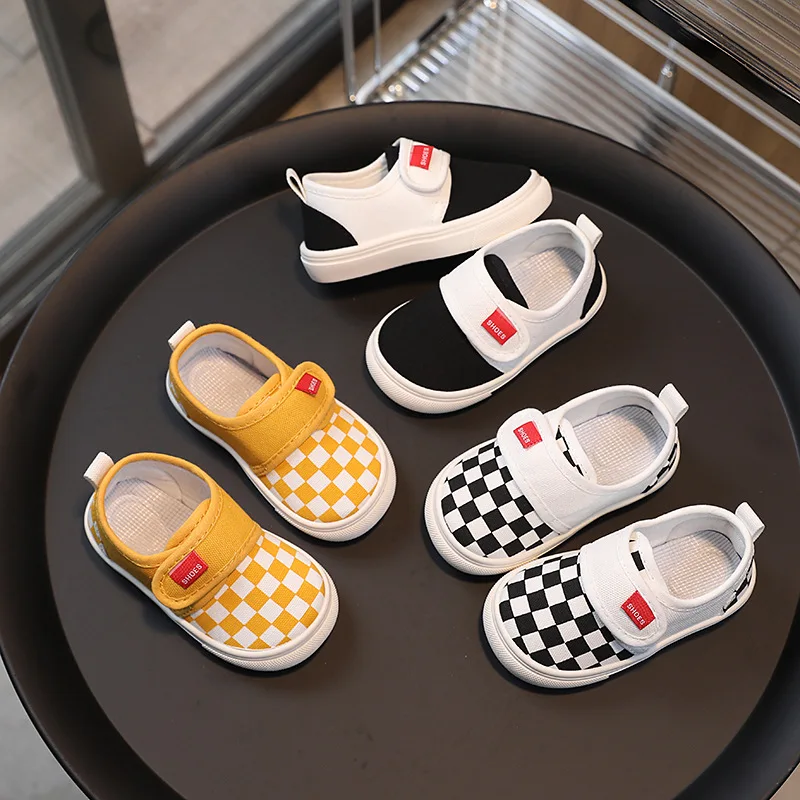 Children's Canvas Shoes 2024 Autumn New Fashion Hugh Children's Shoes Plaid Pattern Suitable for 1-6 Years Old Wear Indoor Shoes