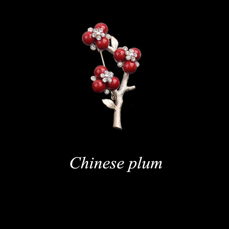 Vintage Chinese Style Red Plum Blossom Brooch For Women Elegant Rhinestone Lucky Blessing Flower Pin Apparel Accessory Nice Gift
