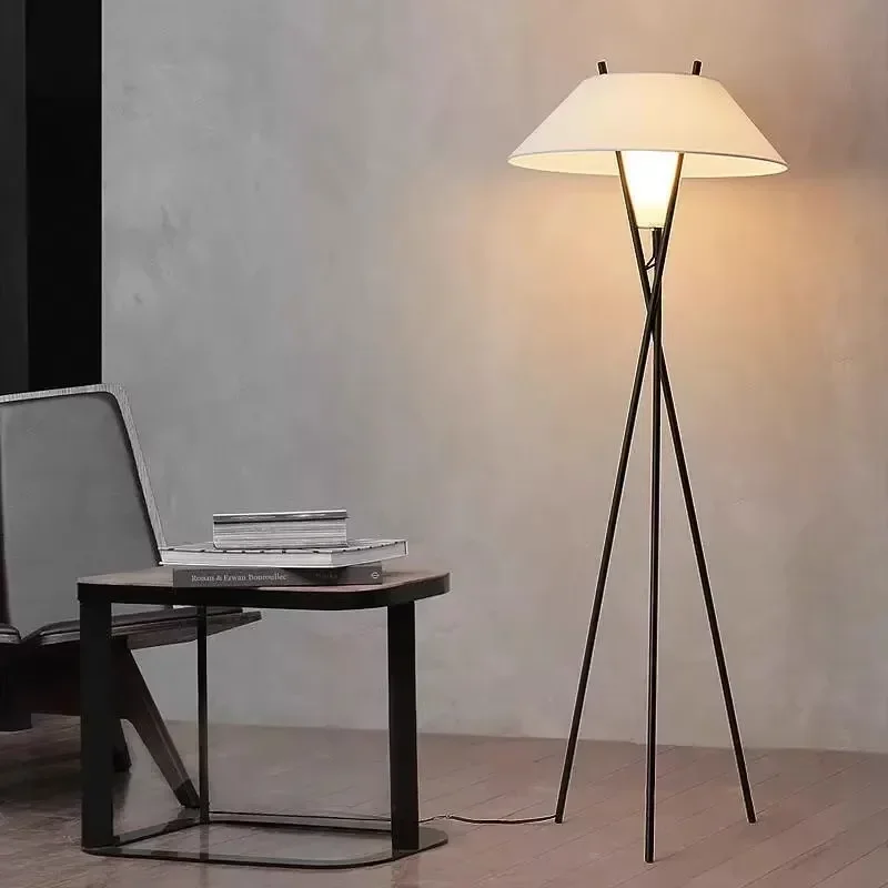 

Nordic Wabi-Sabi Wind Fabric Led Floor Lamps Homestay Living Room Sofaside Stand Lights Foot Switch Lighting Study Bedroom Lamp