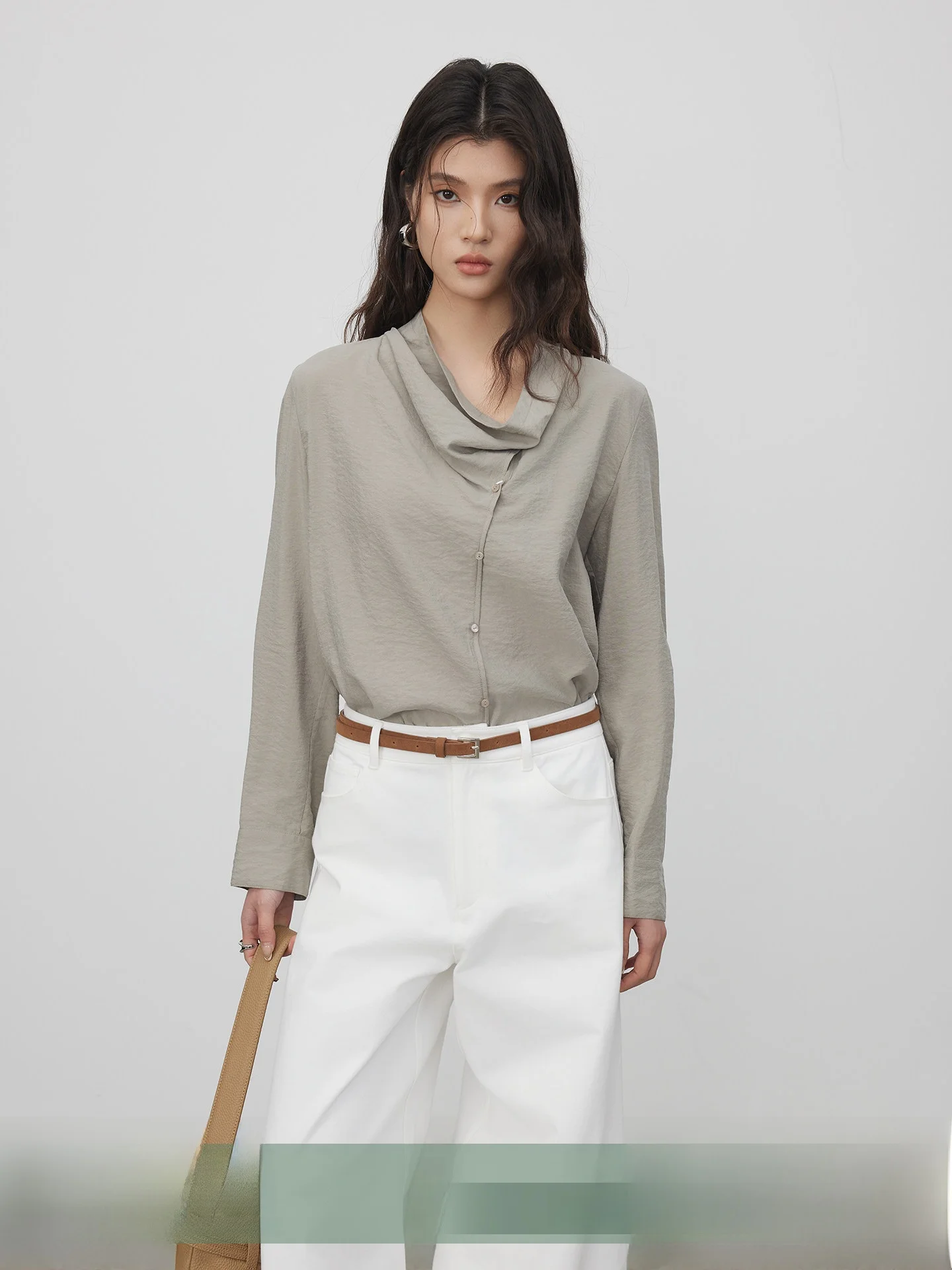 

Женская рубашка KEARA свободного кроя с асимметричным вырезом, из смесового хлопка, удобная, дышащая, для повседневной носки, весна-лето