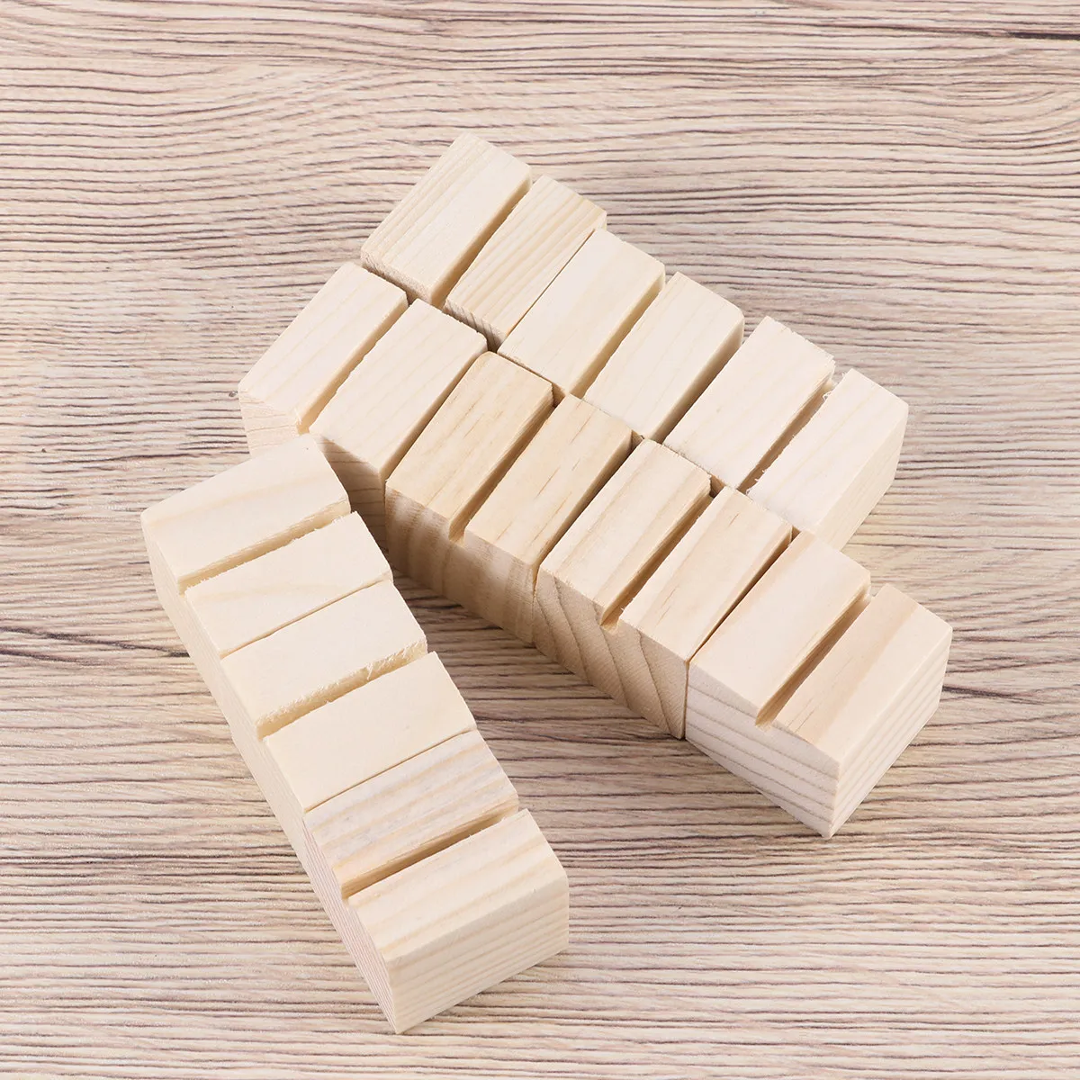 10Pcs Rustic Wooden Stump Name Holder Photo Menu Card Stand for Wedding Party Table Decoration Natural Wood Memo Message Clip