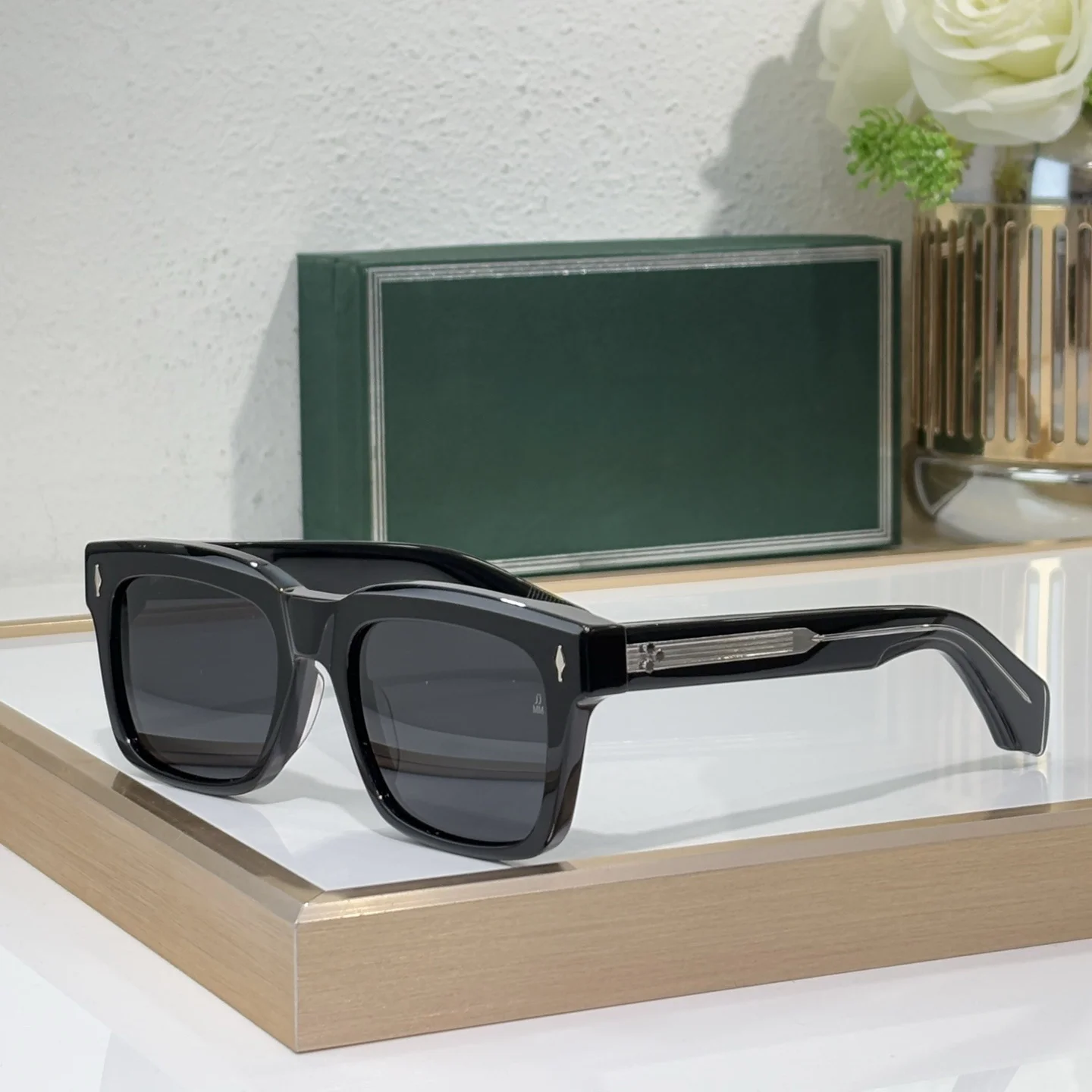 

Fashion Sunglasses For Women and Men TORINO Style Anti-Ultraviolet Retro Plate Full Frame Special design Glasses Random Box