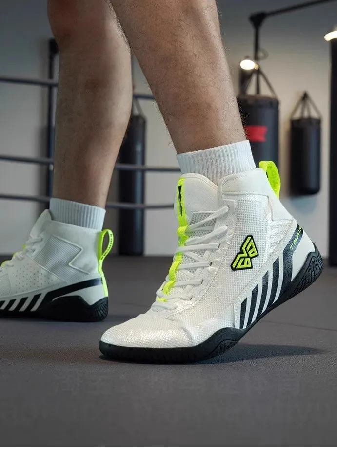Popular Winter Unisex High-Quality Anti-Slip Wrestling Shoes Breathable Boxing Sneakers Training Shoes Excellent