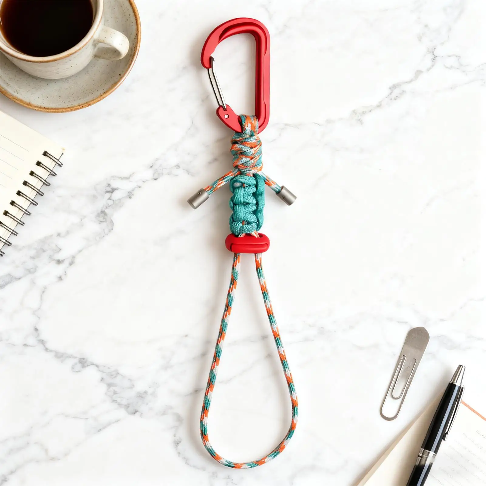 حبل باراكورد شديد التحمل مع مشبك حلقة تسلق وحزام سلسلة مفاتيح آمن لزجاجة المياه وحقيبة الظهر والعتاد الخارجي