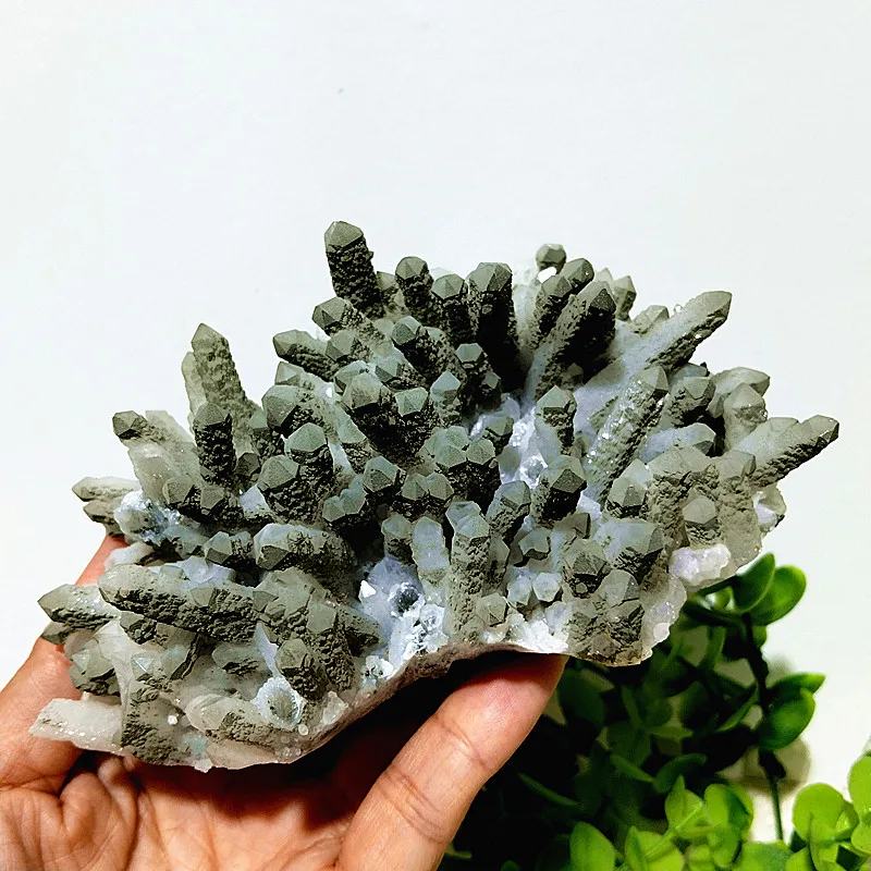 Pierres naturelles, spécimen de grappe de cristaux verts et blancs, méditation, énergie, guérison spirituelle, Feng Shui, décoration de la maison