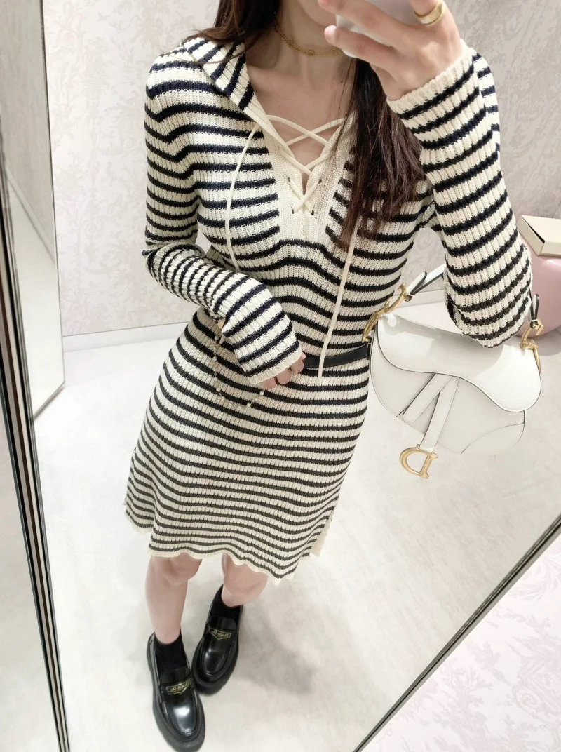 College style women's dress, fashionable youth and vitality long sleeved navy collar striped slim pencil skirt