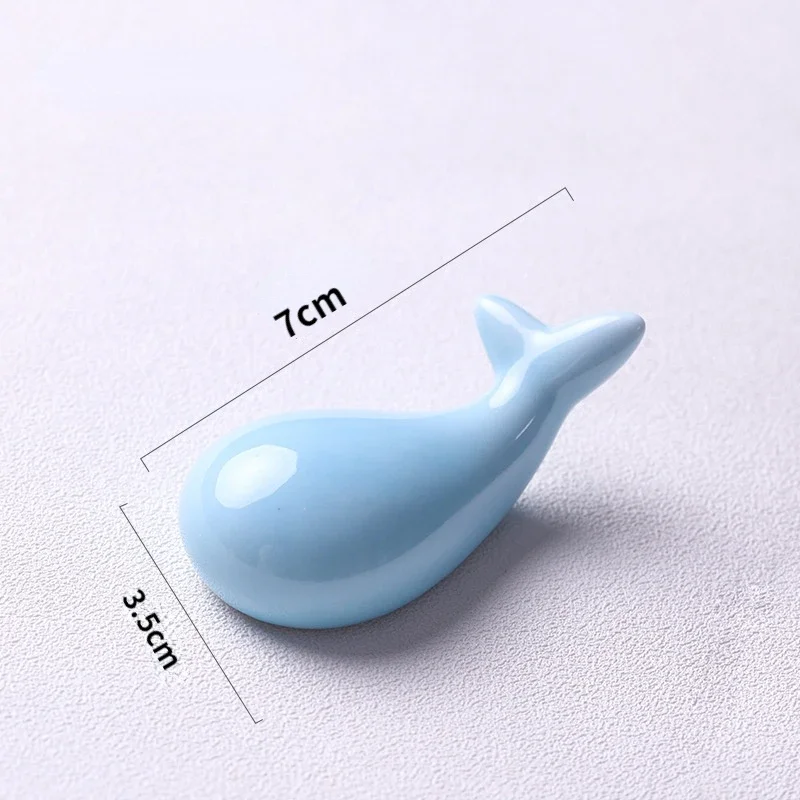 3*3.5*7cm  Cartoon Ceramic Chopsticks Holders Whale Shape Chopsticks Mat Kitchen Art Craft Tableware Chopsticks Stand