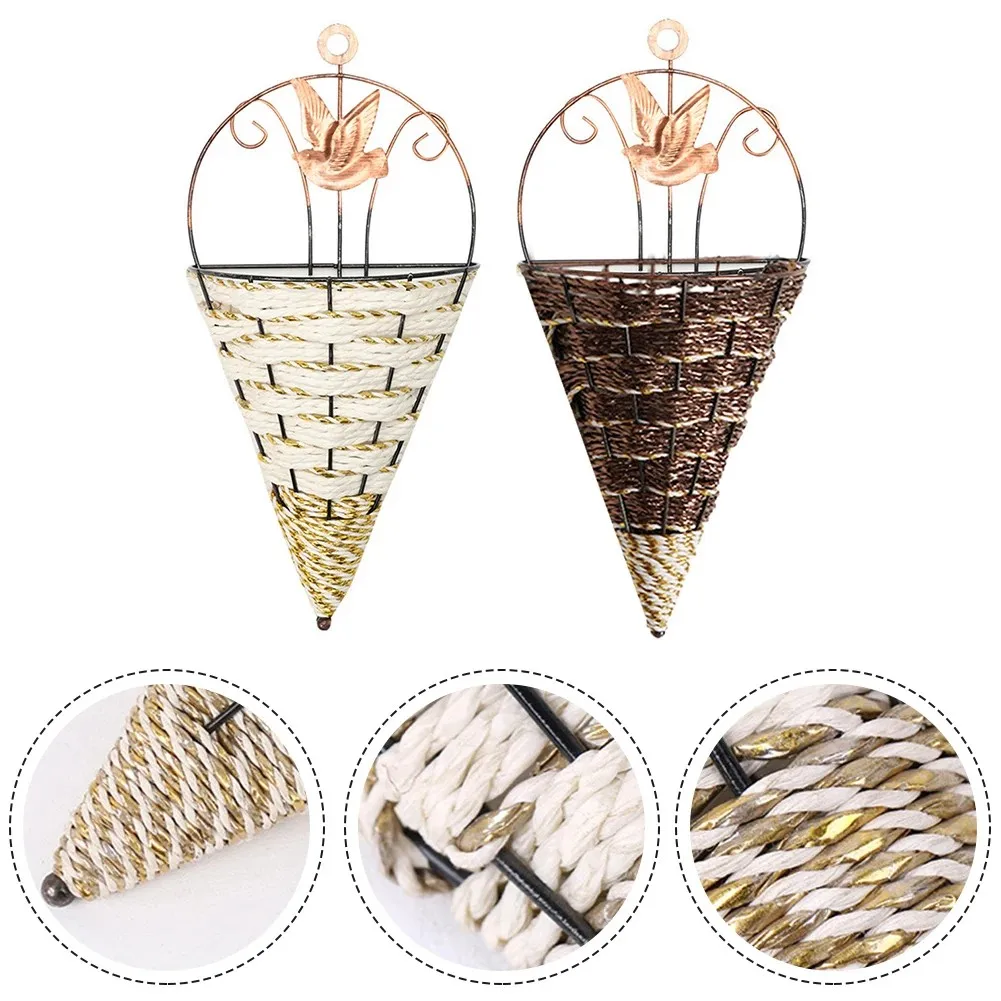 Natural Hand-Woven Rattan Conical Flower Pot with Metal Support Frame, Wall Mounted Wicker Plant Holder, Hanging Rattan Vase for