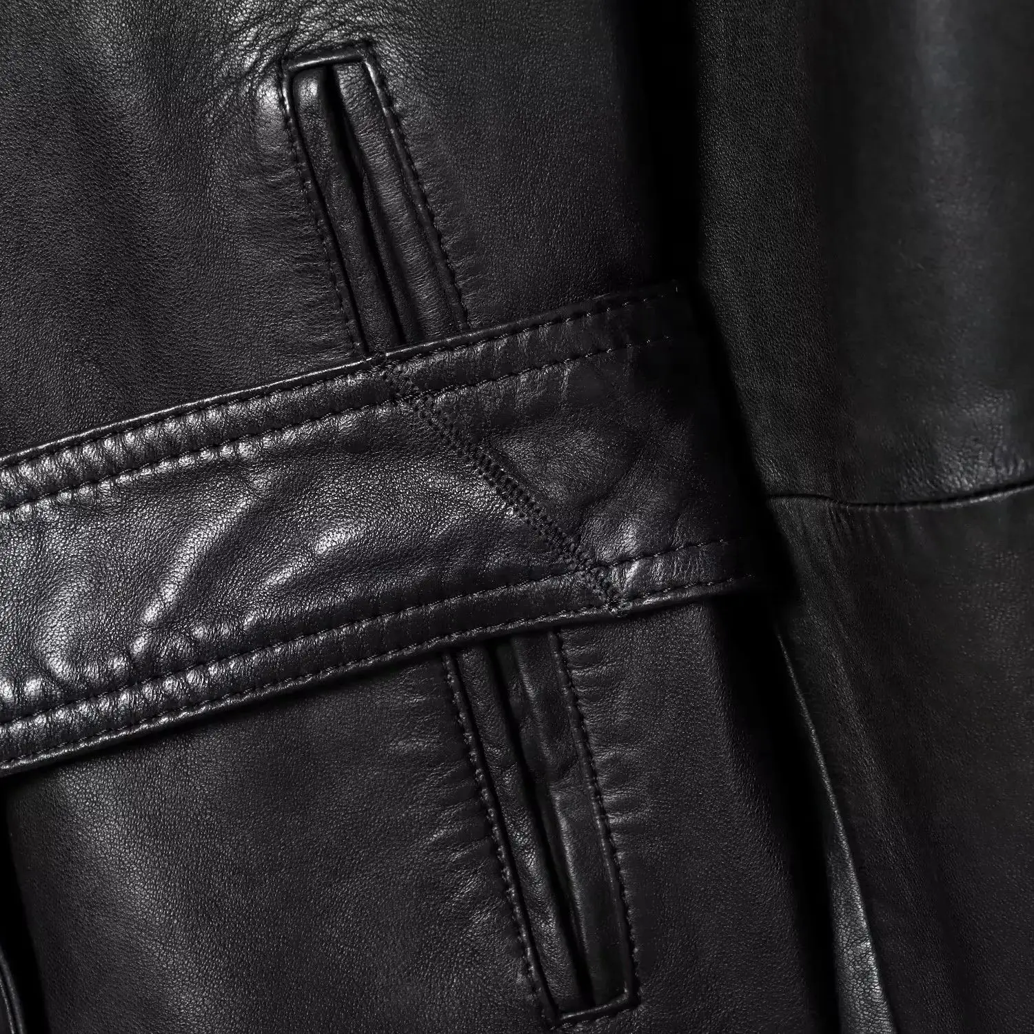 DiYiG WOMAN 2025 Winter New Fashion Short Imitation Leather Lace-up Leather Chic Lapel Button Long Sleeve Jacket Outerwear Mujer