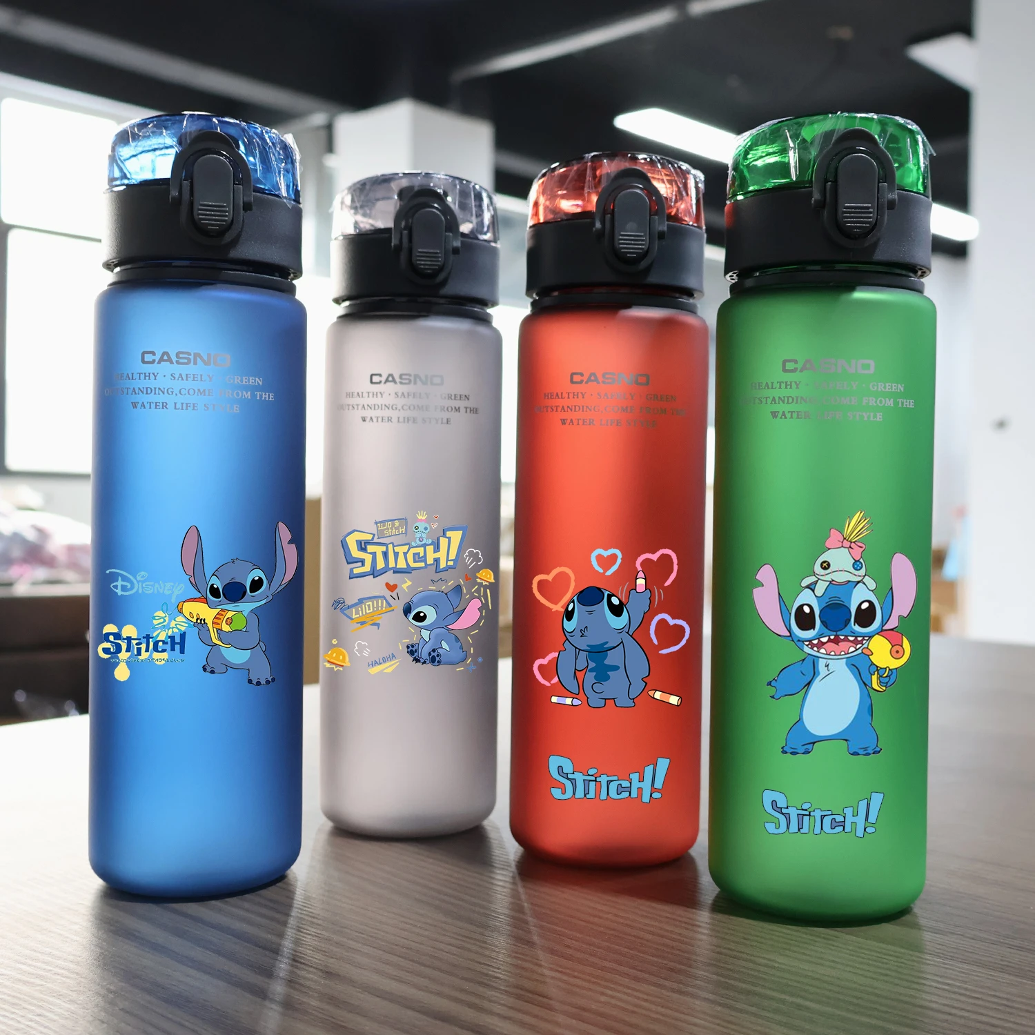 Taza de plástico de dibujos animados de Disney para niños y niñas, botella de agua escolar de 560ML, varios colores, Kawaii, Stitch, Steedy