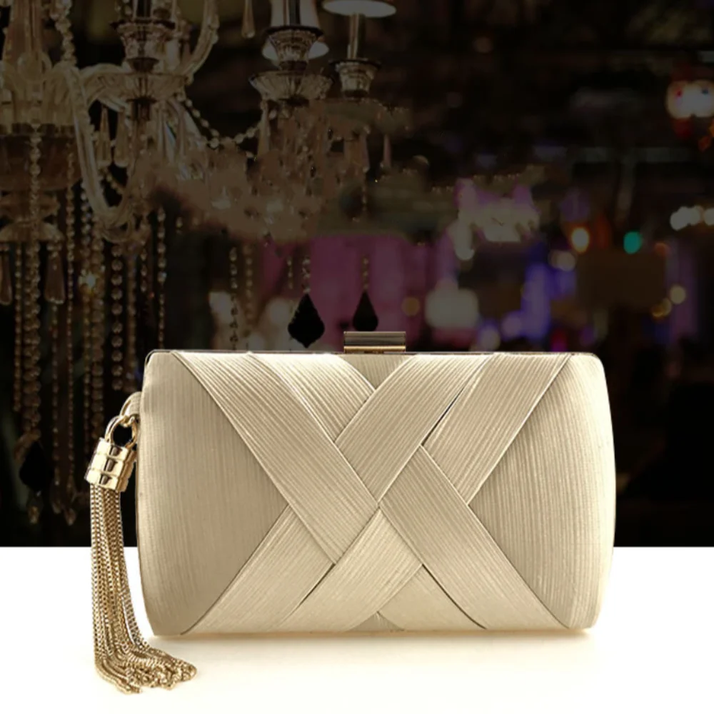 Fashion Luxury Silk Fabric Dinner Handbag Tassel Elegant Evening Banquet Bag Hand Hold Square Bridal Clutch Bag Outdoor