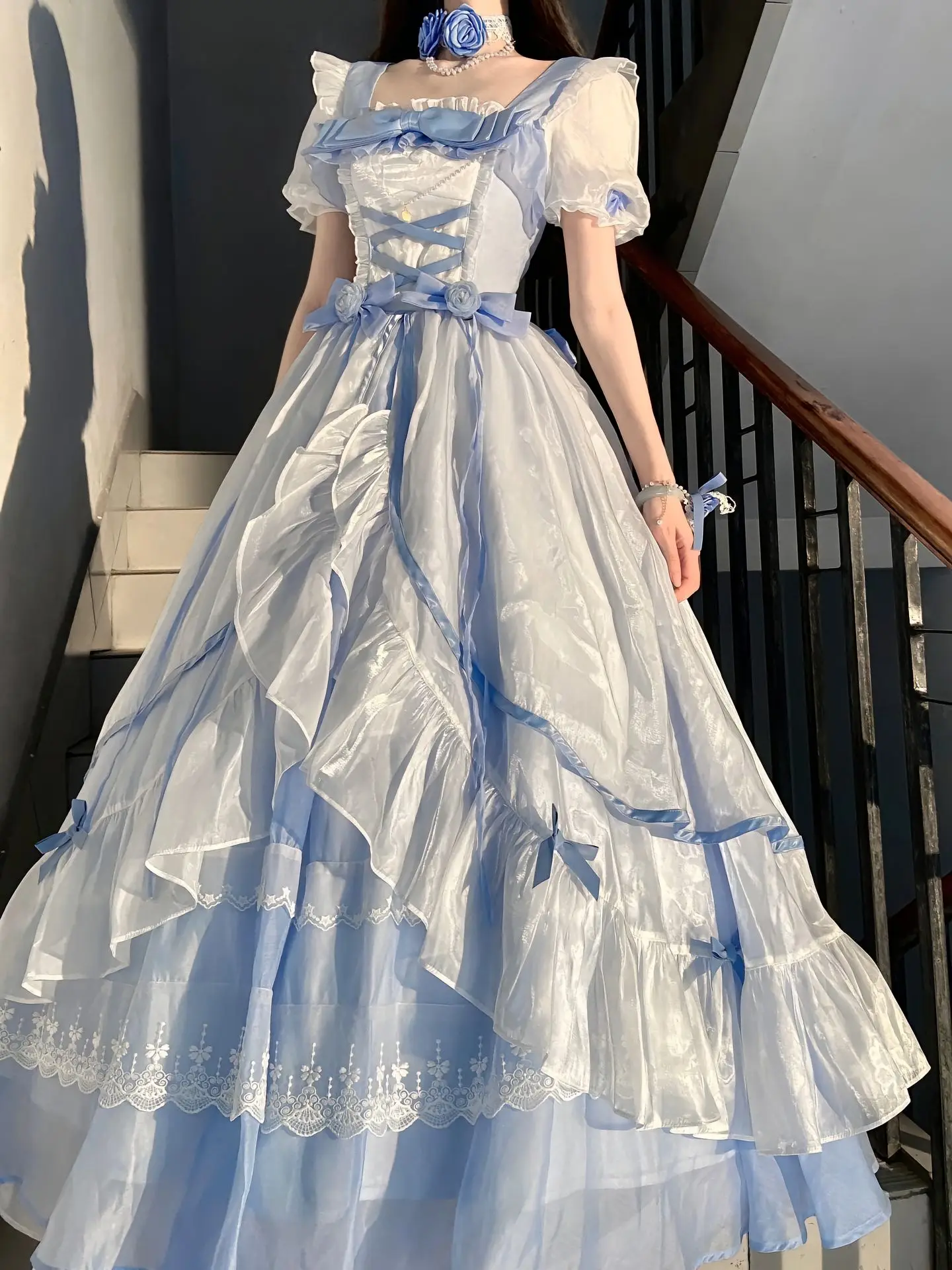 

Blue Adult Ball Gown Large Flower Bride Lolita Skirt OP Elegant Fleeing Princess Skirt Fashionable Set Summer 2025 Ladies' Wear