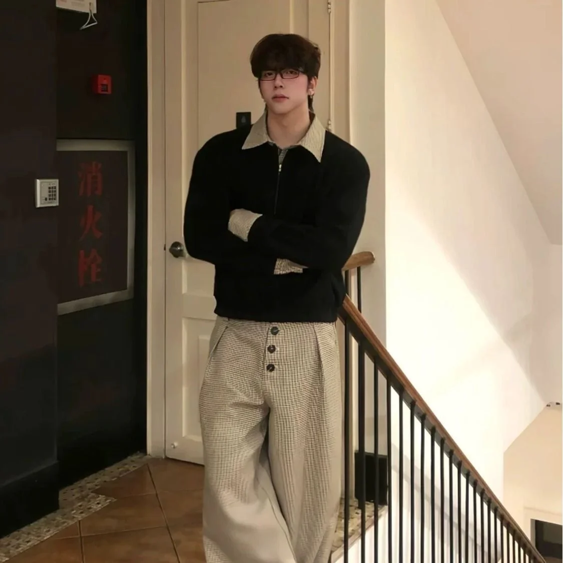 

Мужские толстовки без капюшона с вышивкой: одежда, верхняя одежда, повседневная одежда, различные модели, подходят для ежедневной носки