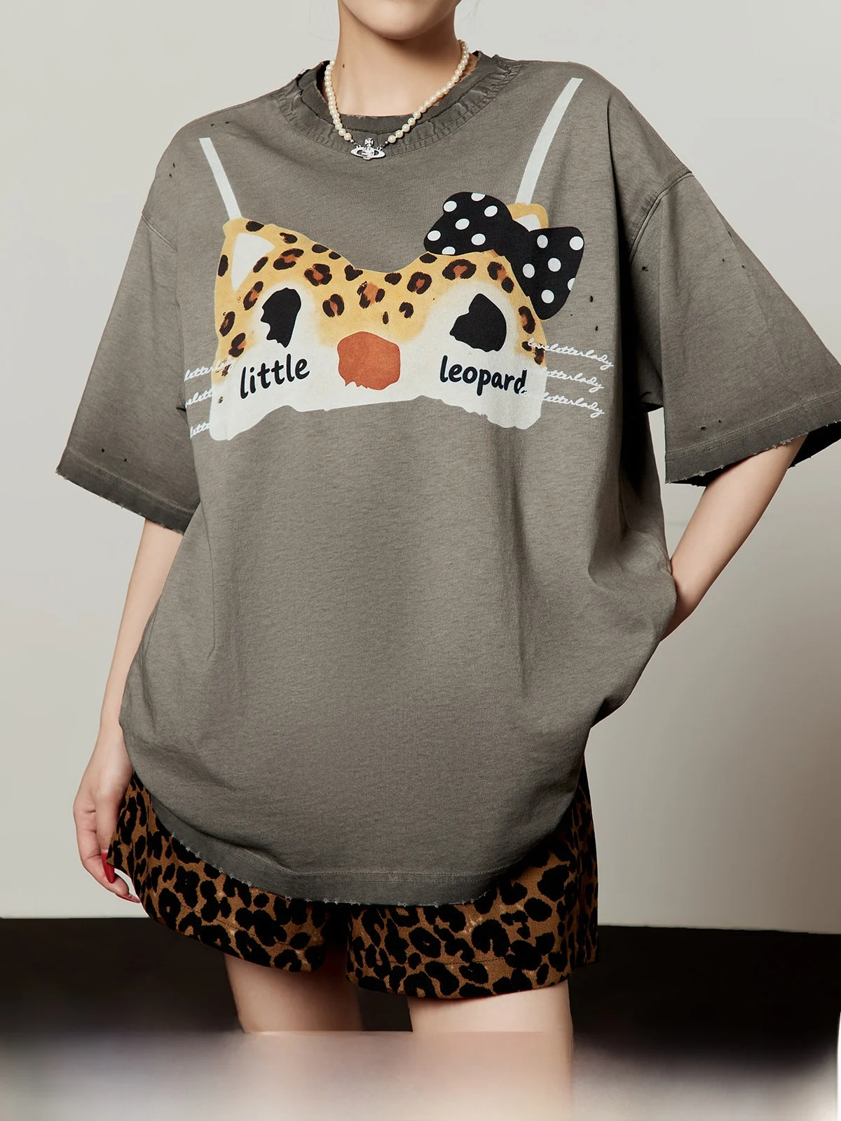 

Retro Grey Leopard Knot Double-Sided Print T-Shirt Women's Loose Summer New Style Short Sleeve Soft Comfortable