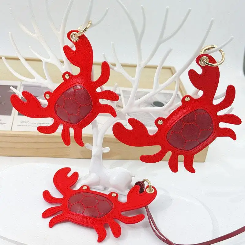 PU Leather Crab Shaped Keychain Adorable Summer Beach Style Hanger for Car Backpack Desktop Decor