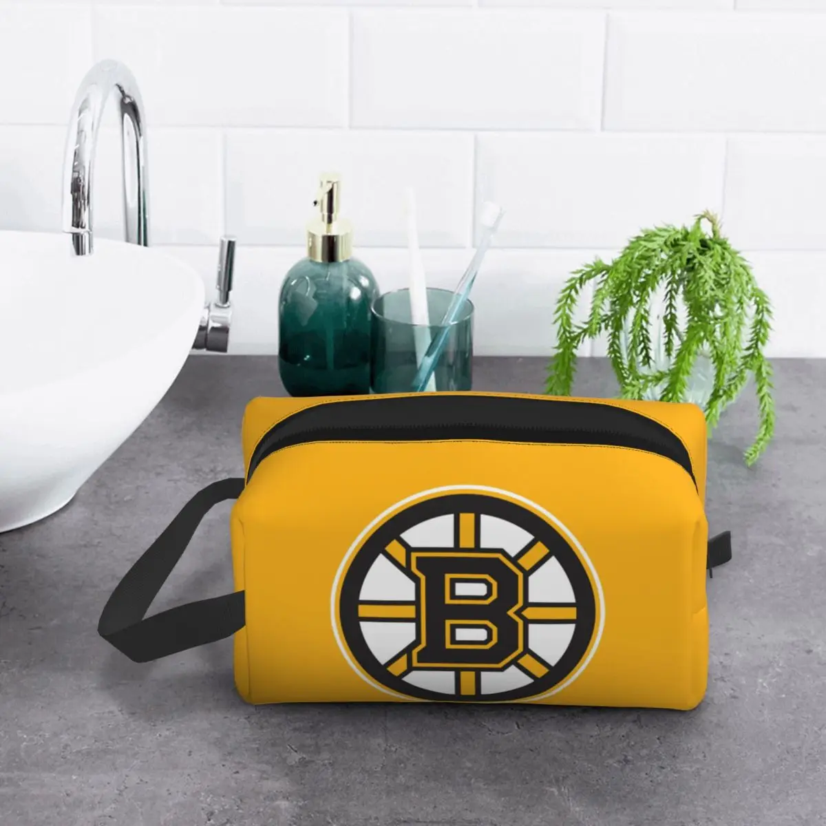 

Косметичка-органайзер в стиле Boston Fire Bruins для женщин, несессер для хранения косметики и туалетных принадлежностей