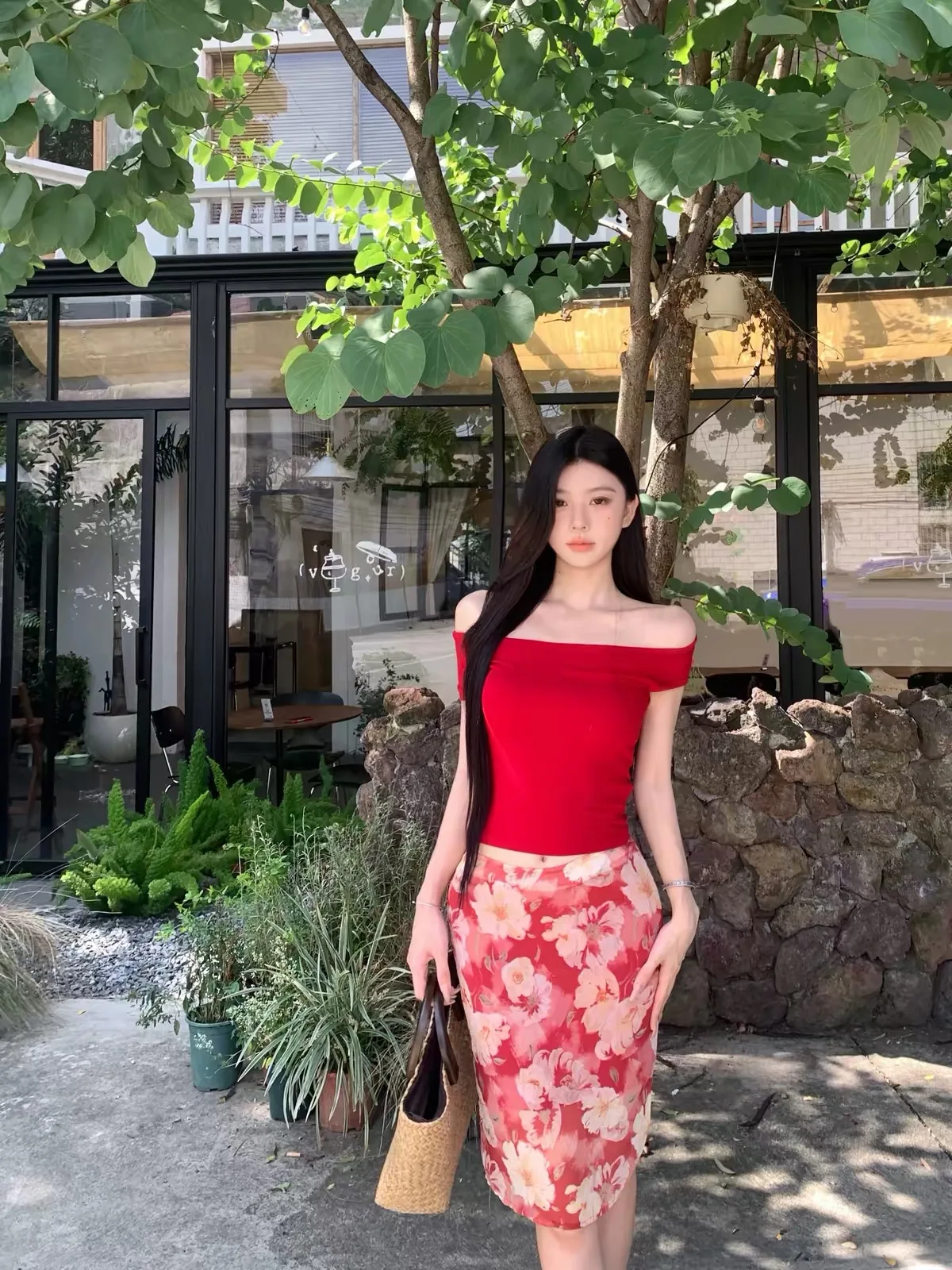 Red Floral Print One-Shoulder Set Women's Summer Fashion Two-Piece Suit Bright Dopaamine Holiday Style  Dress And T-Shirt