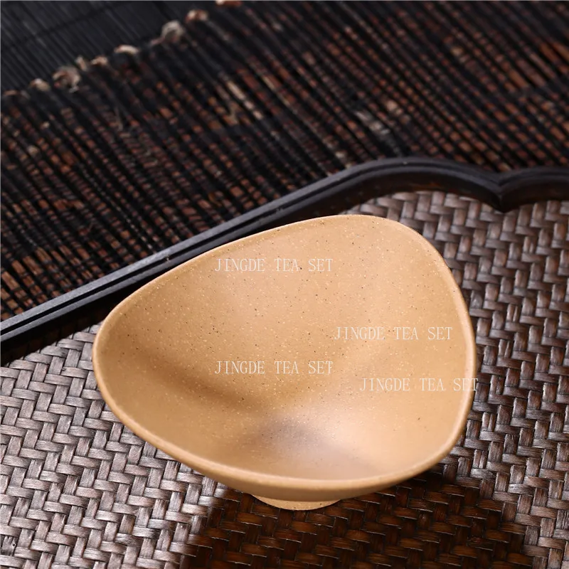 

1 шт., фиолетовая глина, треугольная шляпа, чашка, бытовая чашка для чая, чашка для чая, маленькая чайная чашка в китайском стиле, посуда для питья