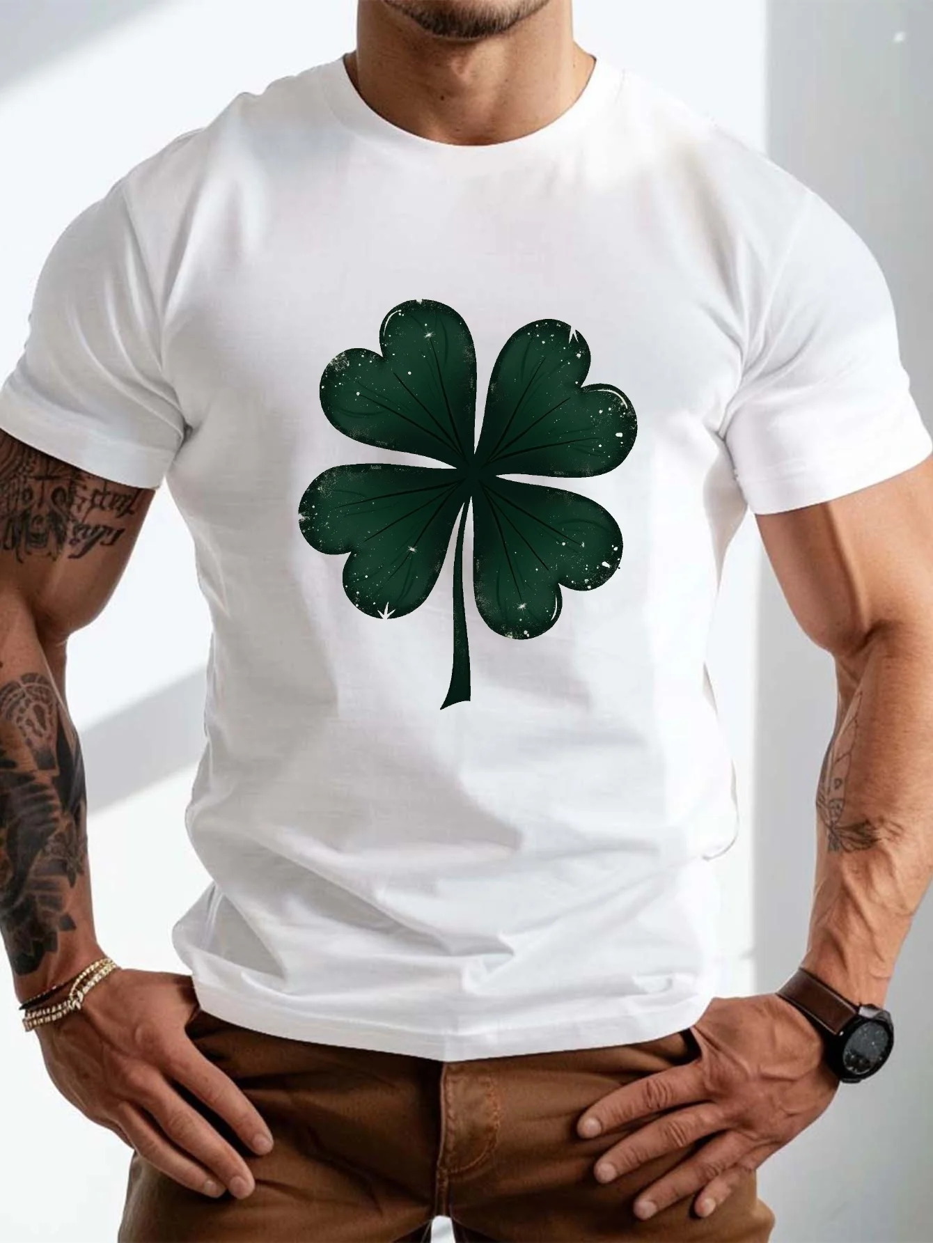 

Vintage Four Leaf Clover Graphic Tee Men's Breathable Short Sleeve Cotton St Patricks Day T-Shirt Trip
