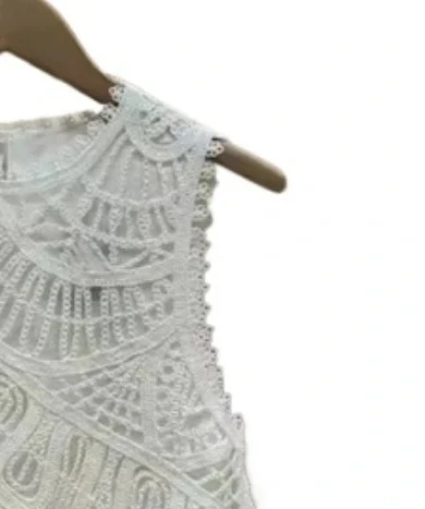 Women's white round neck vest sleeveless asymmetrical fashion top