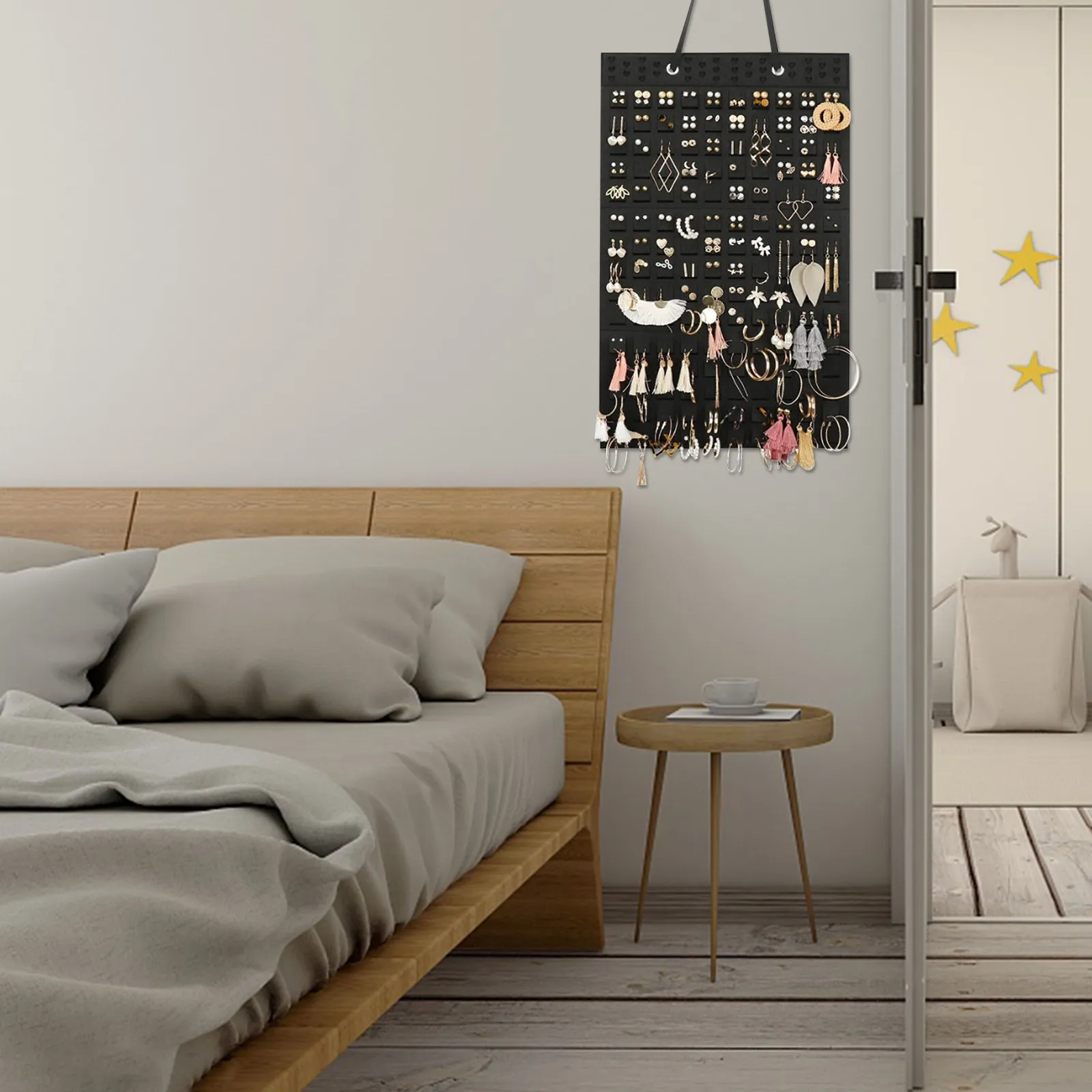 

Wall Jewelry Organizer Hanging Earring Holder for Display Storage Lightweight Felt Material Home Retail Shop Use Necklace Badge