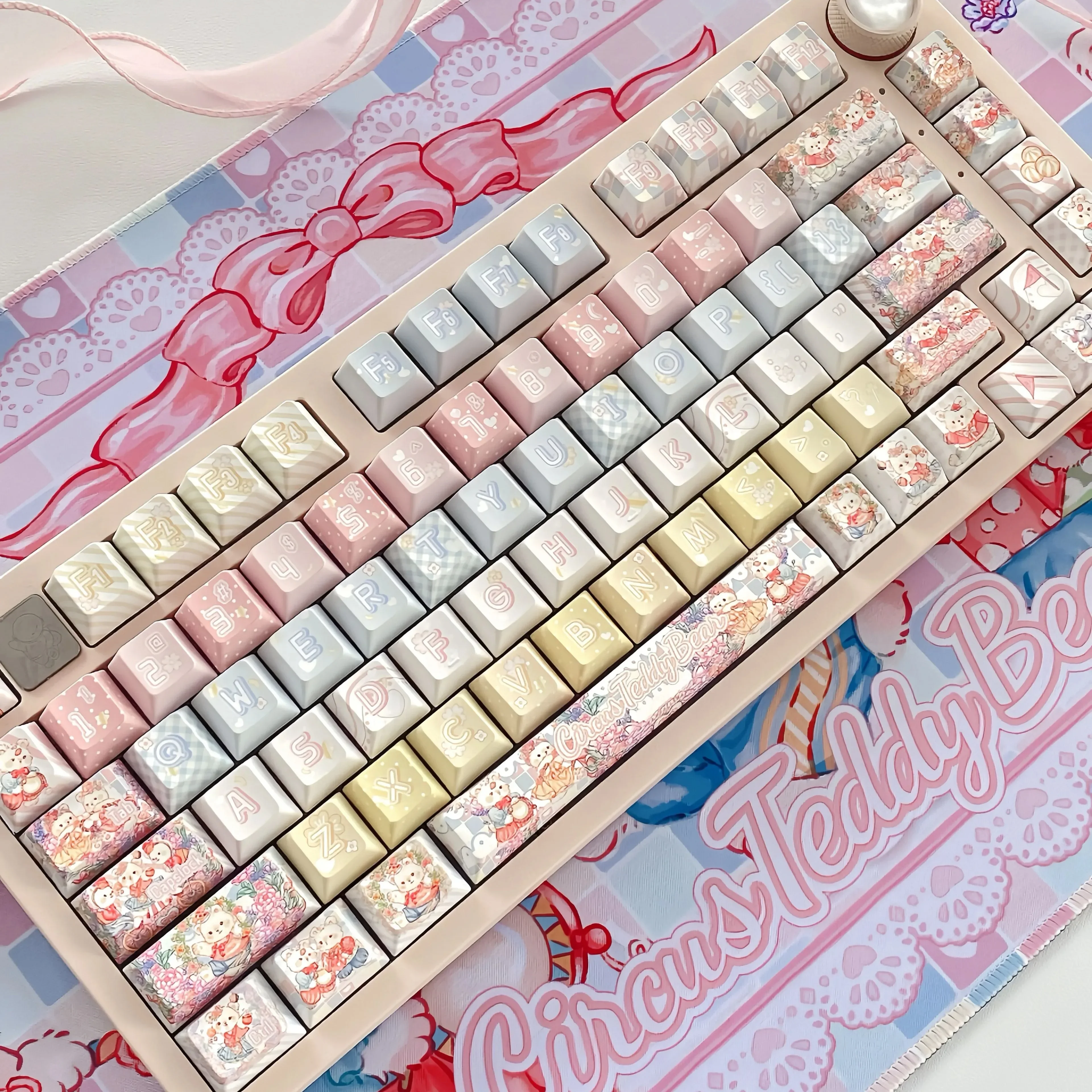 Bear Keycap Original Cute Mechanical Keyboard Replaceable Keycap 136 Keys Pink