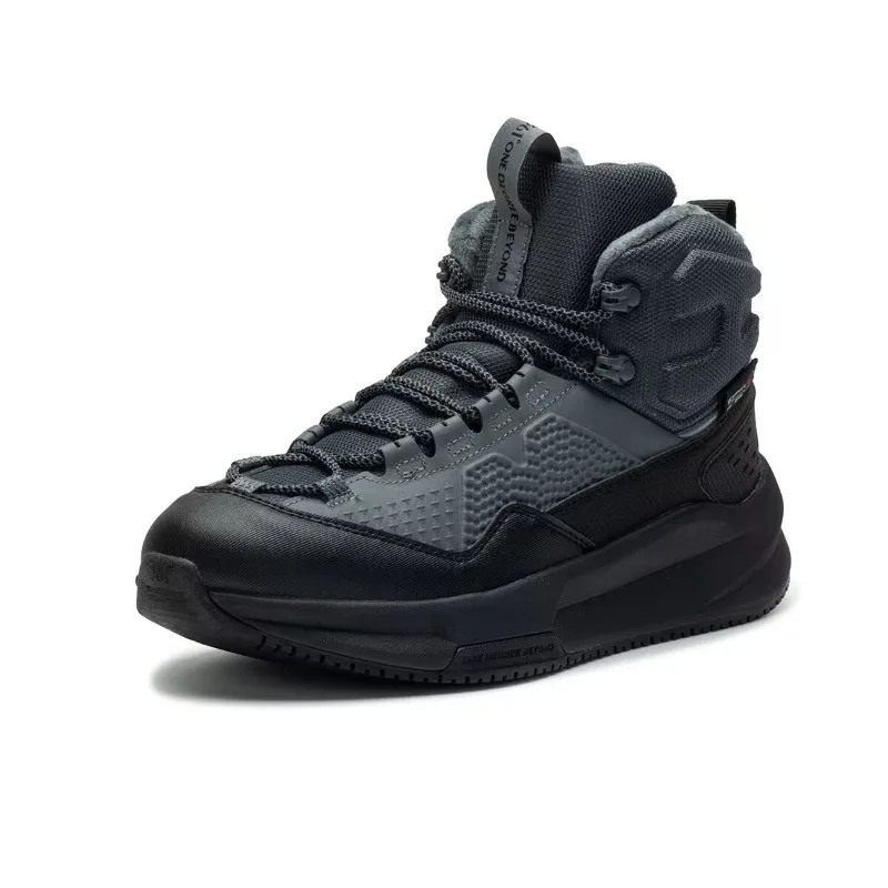 Popular  High Top Wear-resistant Men's Hiking Shoes Anti Slip Lightweight Adult Outdoor Climbing Shoe Lightweight Sports Shoes