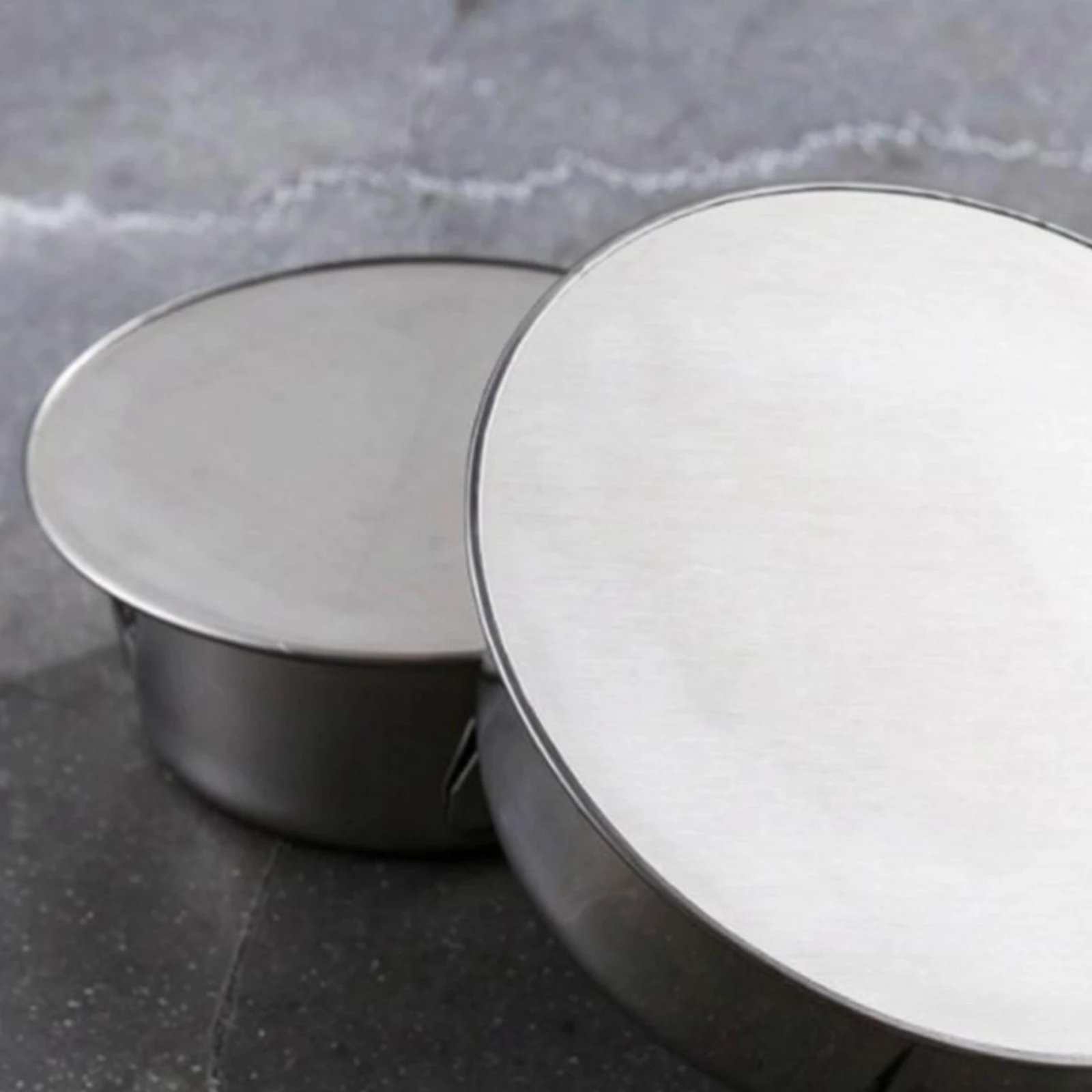 Locking Tab Drain Cap Polished Insert-Style Drain Stopper for Pipe Sealing