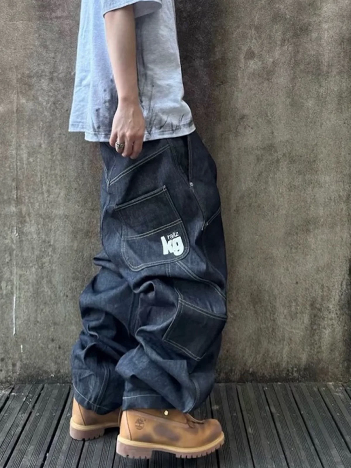 MIJKO Celana Jeans Biru Lurus Pakaian Kerja Celana Sapi Asli Bordir Banyak Saku Siluet Nyaman untuk Pria dan Wanita