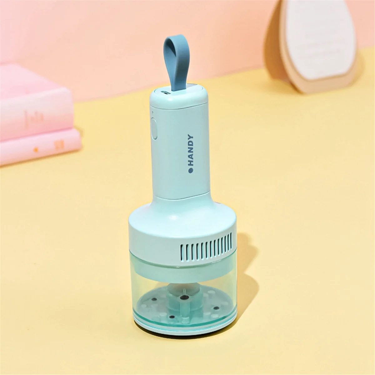 Aspirapolvere da tavolo per uso domestico e in auto, forte aspirazione, ricarica USB, mini pulitore per tastiera giallo