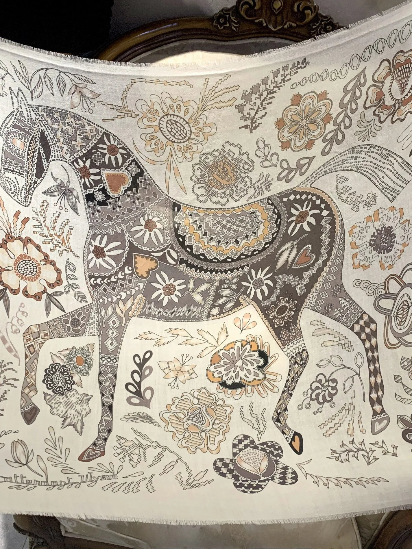 Echarpe-en-laine-douce-a-motif-floral-haut-de-gamme-en-velours-soluble-dans-l'eau-fine-et-elegante-pour-femme-chaude-et-tendance-pour-l'hiver