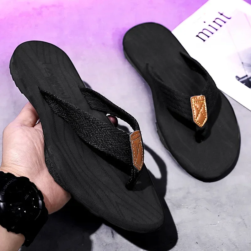 Living Room Slippers for Summer Men Men\'s Flip Flops Men Original Brands Shoes Men\'s Comfortable Slipper Man Luxury 2024 House