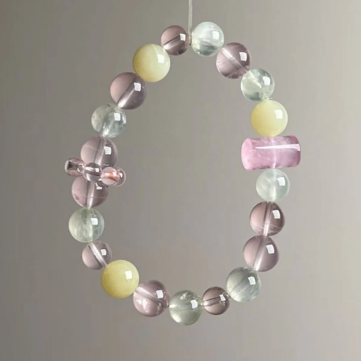 

Natural Duobao Powder Crystal Bracelet Women's Fashion Bracelet Original Simple Design