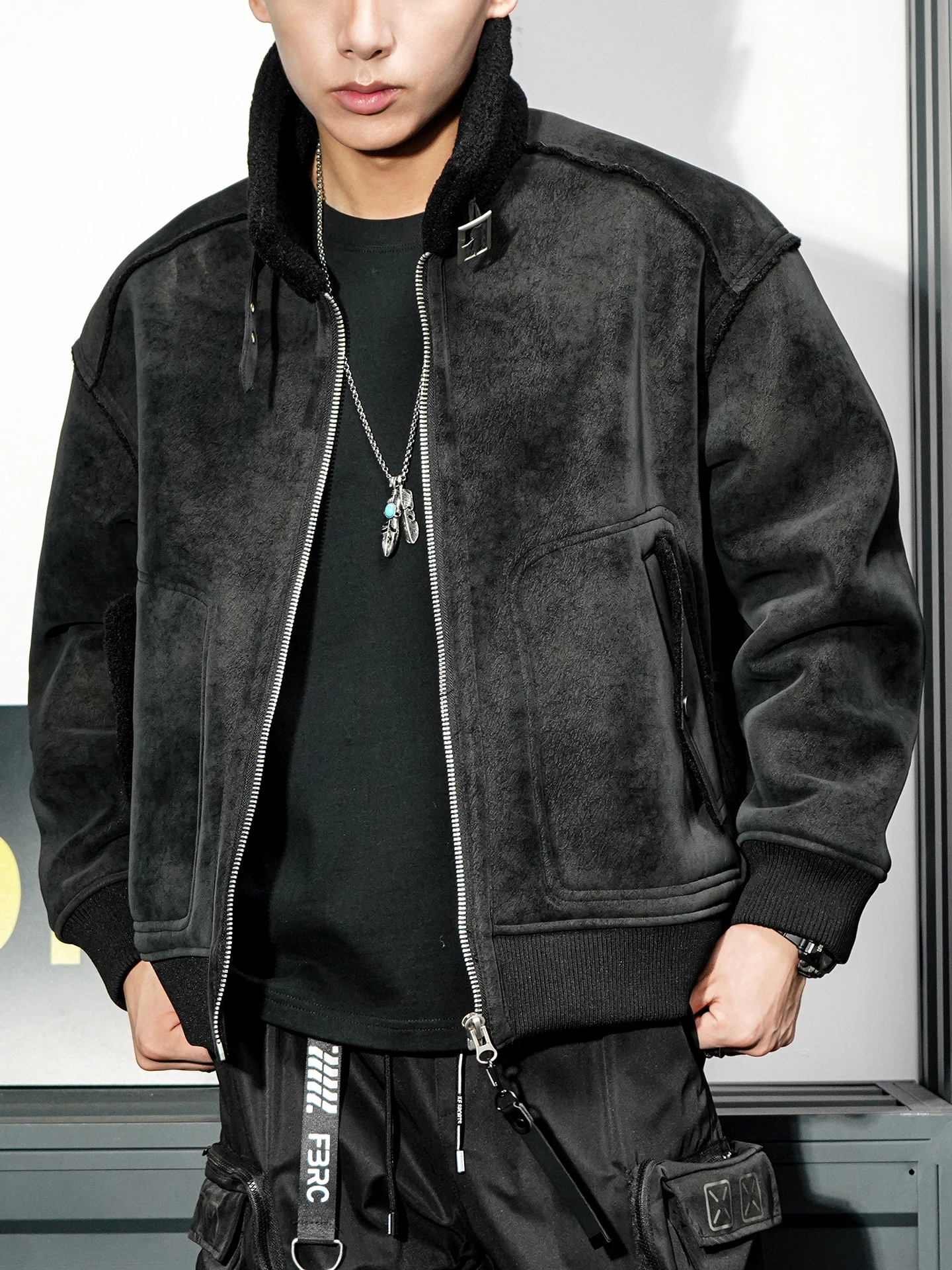 

Retro American Thiened Fce Lined Stand Collar Men's Leather Jaet Casual Warm Faion Brand Loose Fit Autumn Winter Coat